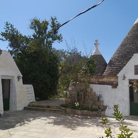 Trulli Di Ivana Ostuni Eksteriør billede