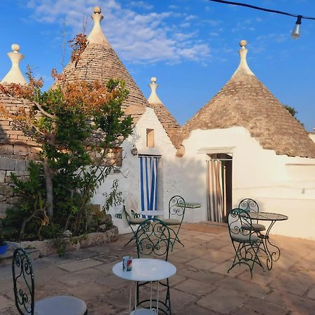 Trulli Di Ivana Ostuni Eksteriør billede