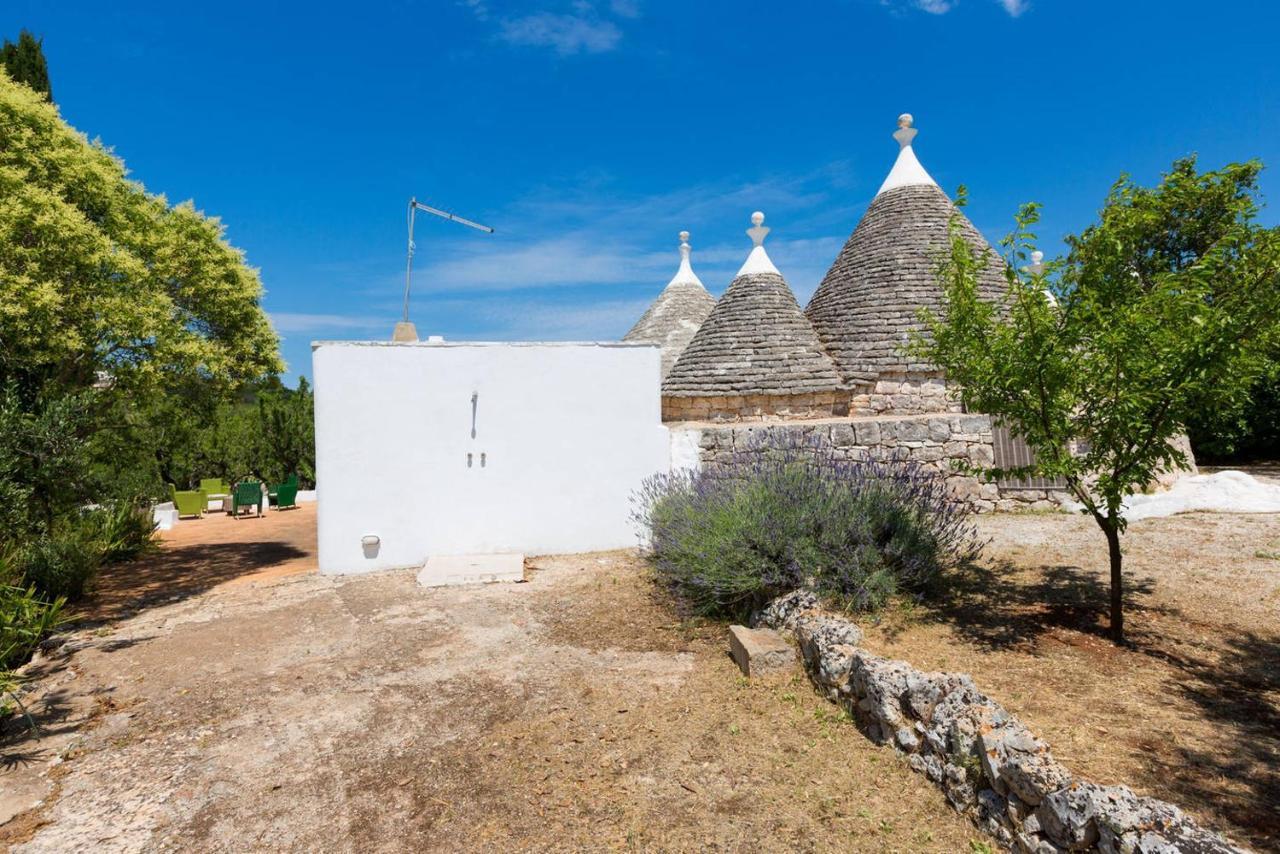 Trulli Di Ivana Ostuni Eksteriør billede