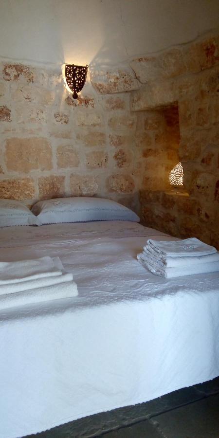 Trulli Di Ivana Ostuni Eksteriør billede