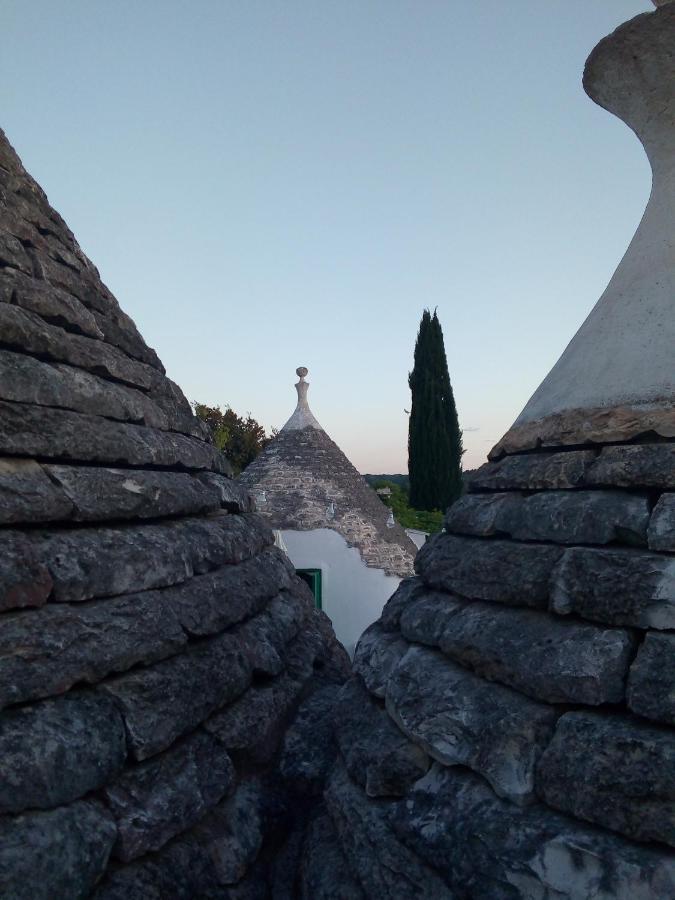 Trulli Di Ivana Ostuni Eksteriør billede