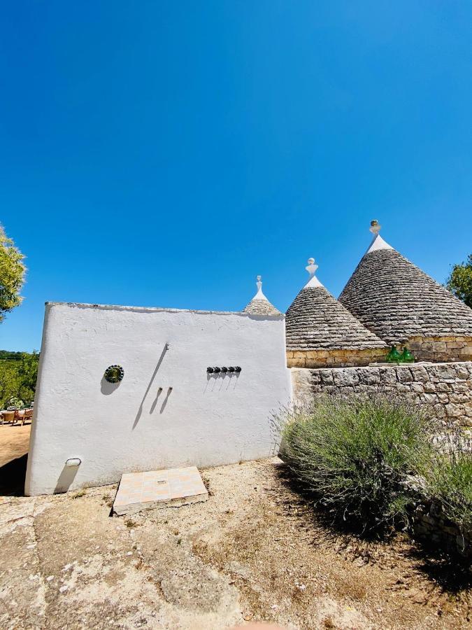 Trulli Di Ivana Ostuni Eksteriør billede