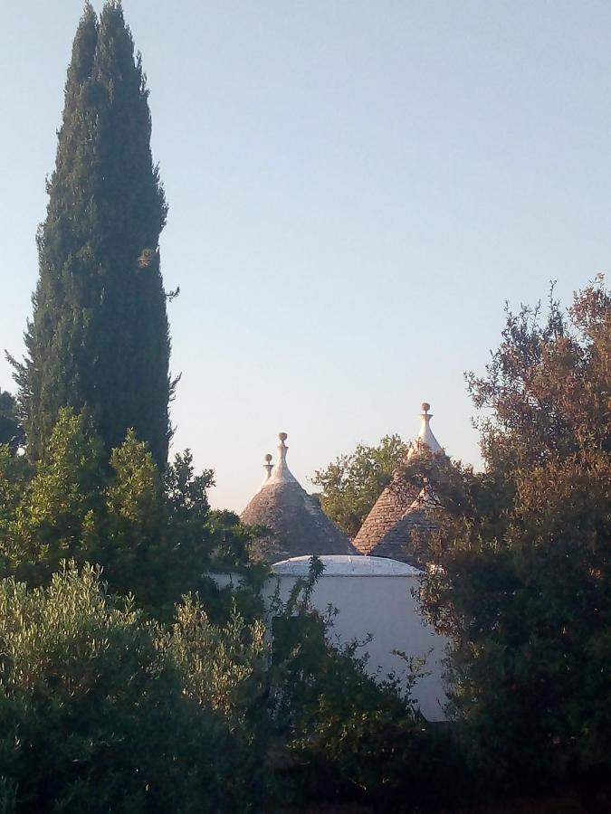 Trulli Di Ivana Ostuni Eksteriør billede