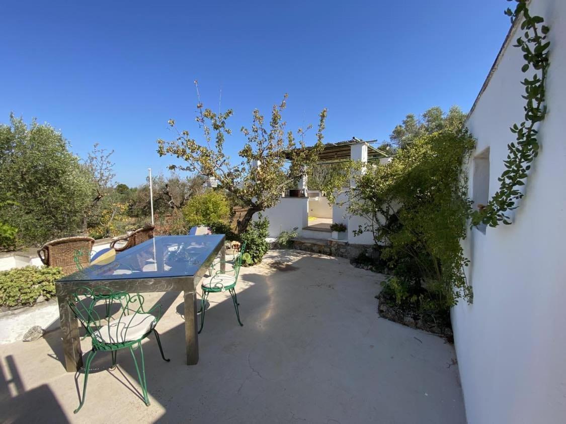Trulli Di Ivana Ostuni Eksteriør billede