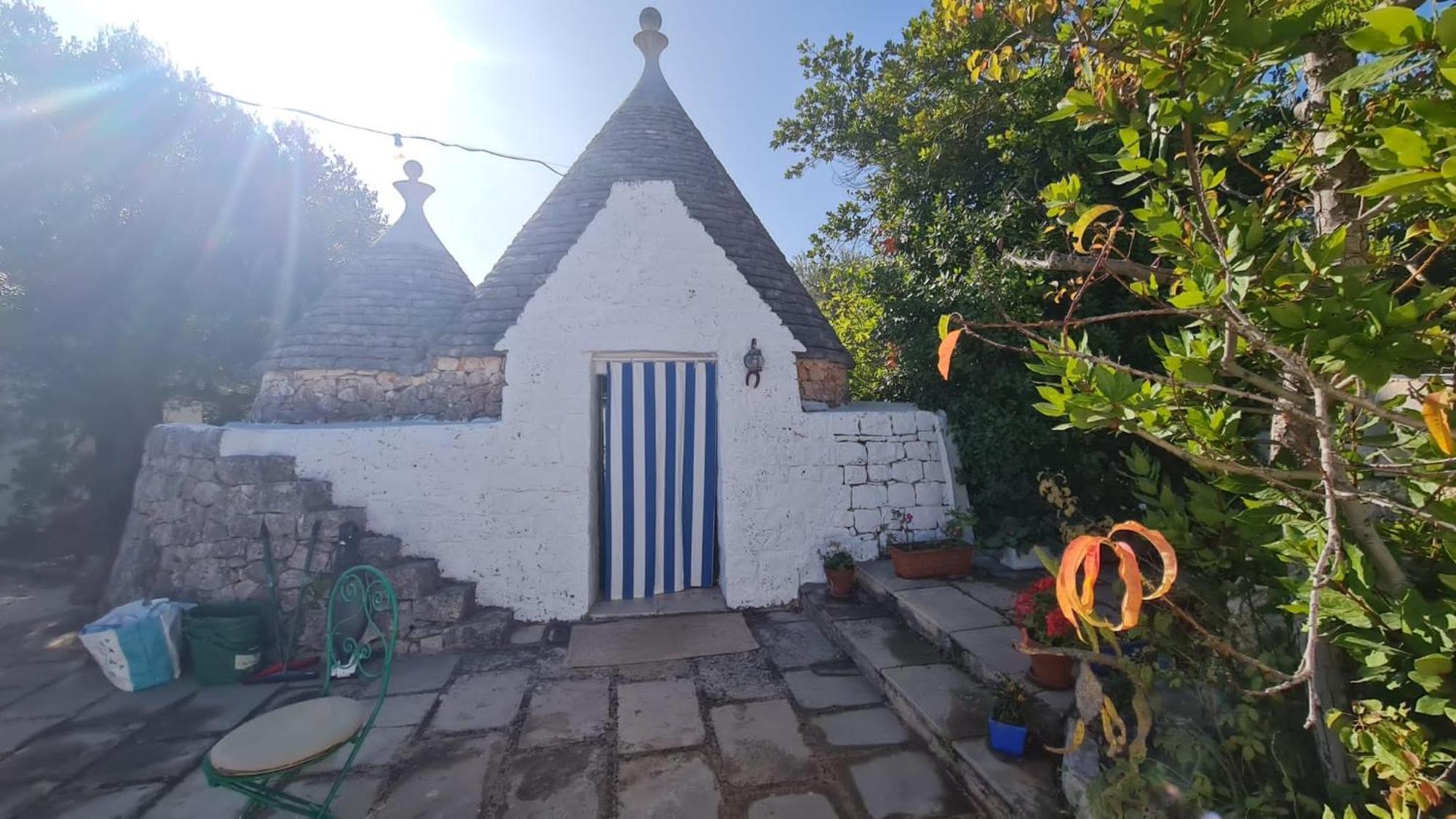 Trulli Di Ivana Ostuni Værelse billede